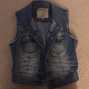 Jean vest
